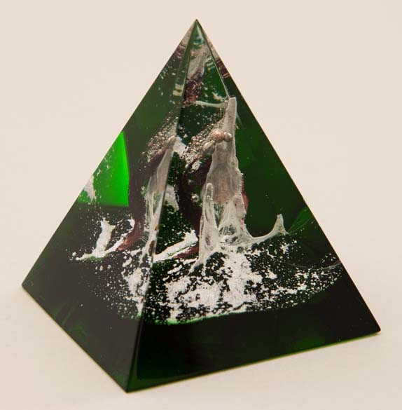 Pyramida